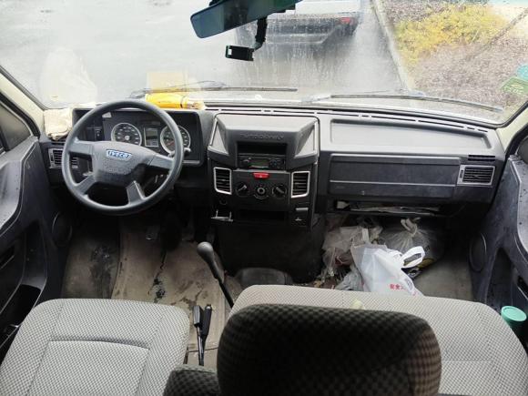 [上海·苏E] 二手依维柯依维柯得意2017款 2.5T A35客车5-7座47Z5