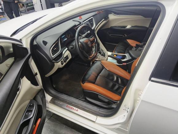 [杭州·沪C] 二手别克英朗2015款 15N 自动精英型