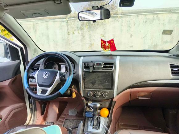 [南通·苏F] 二手东风风行风行SX62016款 1.6L CVT豪华型