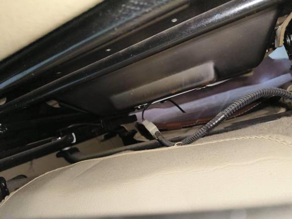 [西安·陕A] 二手哈弗哈弗H62011款 2.0L 手动两驱精英型