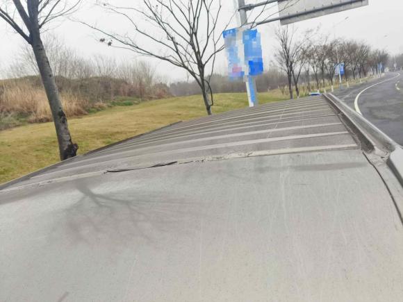 [南京·苏B] 二手上汽大通MAXUS新途V802014款 2.5T 傲运通短轴中顶