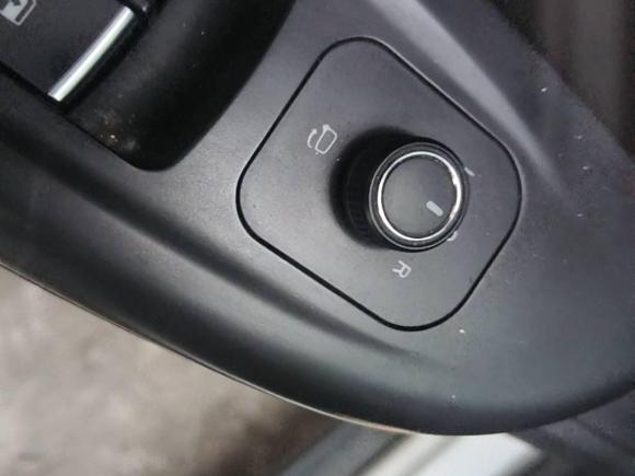 [温州·浙C] 二手比速汽车比速T52017款 1.5T 自动尊贵型