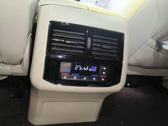 [金华·浙G] 二手大众威然2020款 380TSI 旗舰版