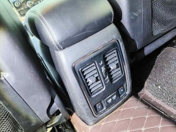 [上海·沪A] 二手Jeep大切诺基2014款 3.0L 舒享导航版