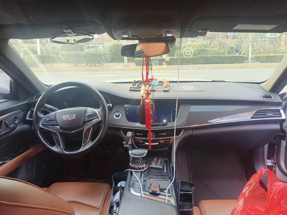 [青岛·鲁B] 二手凯迪拉克凯迪拉克CT62016款 28T 领先型