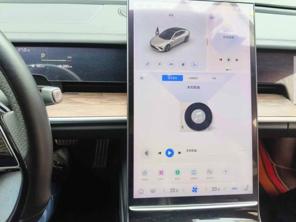 [广州·粤A] 二手哪吒汽车哪吒S2022款 增程版 1160km 后驱中版