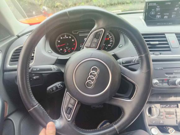 [上海·沪B] 二手奥迪奥迪Q32015款 30 TFSI 舒适型
