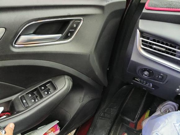 [广州·粤E] 二手荣威荣威RX32018款 1.6L CVT互联网智享版