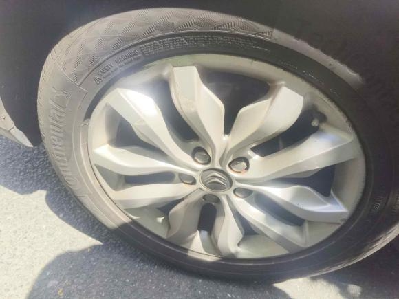 [深圳·粤B] 二手雪铁龙雪铁龙C52013款 2.3L 自动尊驭型