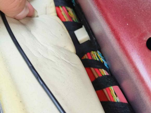 [深圳·粤B] 二手宝马宝马3系2011款 320i敞篷轿跑版