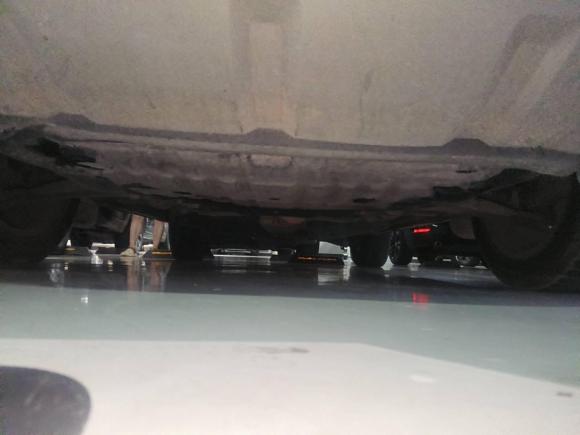 [成都·川A] 二手路虎发现神行2016款 2.0T HSE