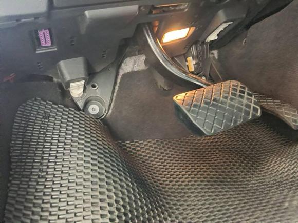 [杭州·浙F] 二手大众途锐2011款 3.0TSI 高配型