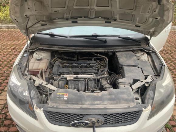 [无锡·苏B] 二手福特福克斯2013款 两厢经典 1.8L 手动基本型