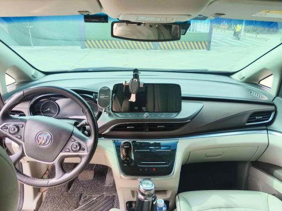 [武汉·鄂A] 二手别克别克GL82022款 陆上公务舱 652T 豪华型