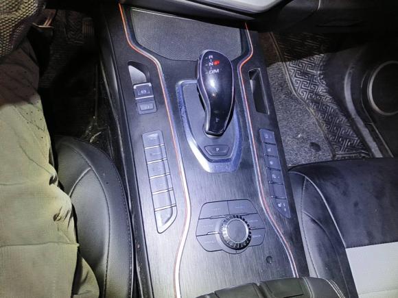 [武汉·鄂A] 二手魏牌魏牌 VV72019款 升级款 2.0T 豪华型 国V