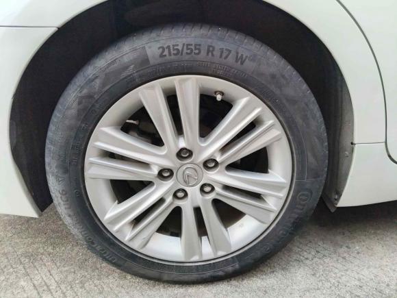 [佛山·粤R] 二手雷克萨斯雷克萨斯ES2013款 250 典雅版