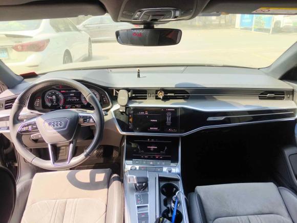 [广州·粤A] 二手奥迪奥迪A6L2021款 40 TFSI 豪华动感型