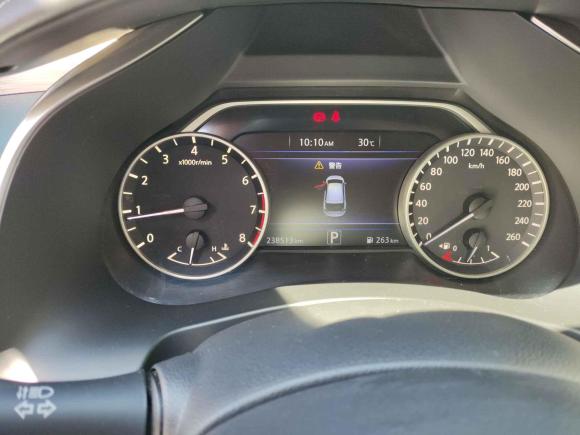 [金华·浙G] 二手日产楼兰2015款 2.5L XE 两驱精英版