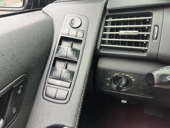 [金华·浙G] 二手奔驰奔驰R级2017款 R 320 4MATIC 商务型臻藏版