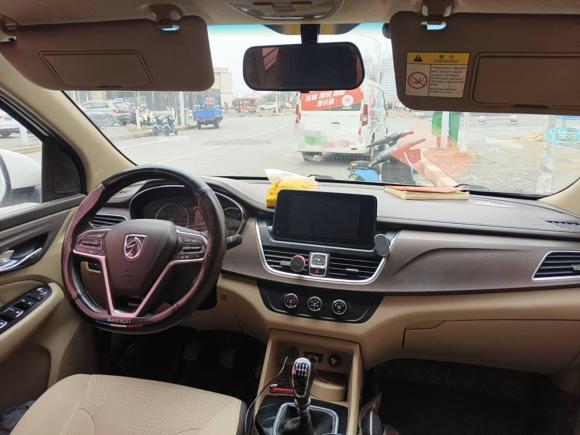 [南昌·赣A] 二手宝骏宝骏7302017款 1.5T 手动时尚型 7座 国V