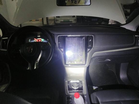 [上海·沪A] 二手荣威荣威i6新能源2019款 PLUS 50T 互联网荣耀旗舰版