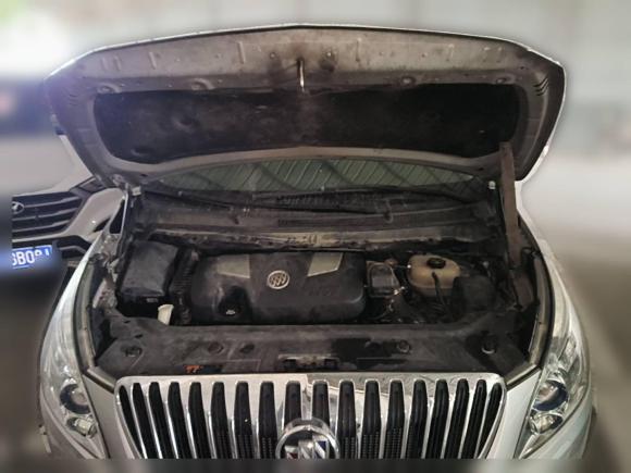 [南昌·赣A] 二手别克别克GL82011款 3.0L GT豪华商务豪雅版