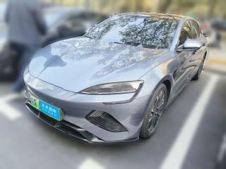 比亚迪海豹2022款 550km 标准续航后驱版尊贵型「南昌二手车」「天天拍车」