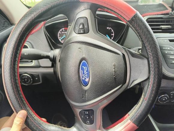 [金华·浙G] 二手福特福睿斯2015款 1.5L 自动时尚型