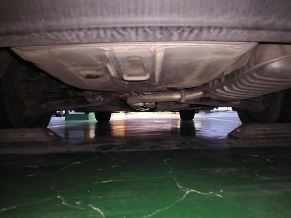 [杭州·浙A] 二手起亚凯绅2017款 1.8L 自动GLS