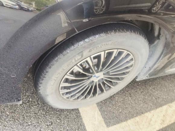 [上海·沪A] 二手腾势腾势D92022款 DM-i 970 四驱旗舰型