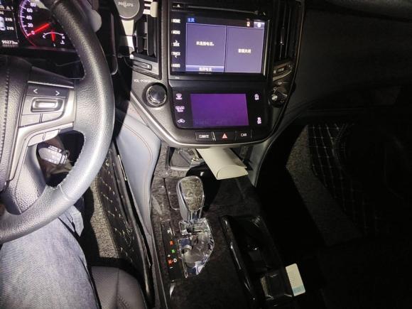 [南京·苏A] 二手丰田皇冠2018款 2.0T 时尚版