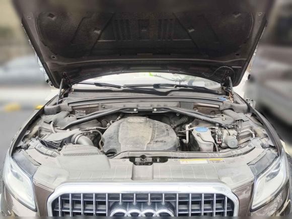 [南昌·赣A] 二手奥迪奥迪Q52017款 Plus 40 TFSI 技术型