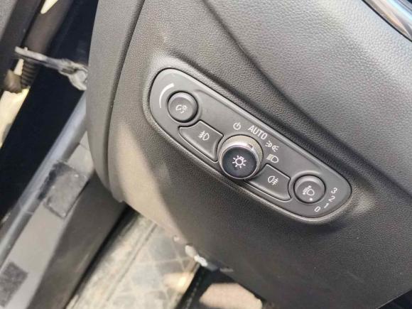 [上海·皖K] 二手雪佛兰探界者2019款 535T 自动驰界版 国V