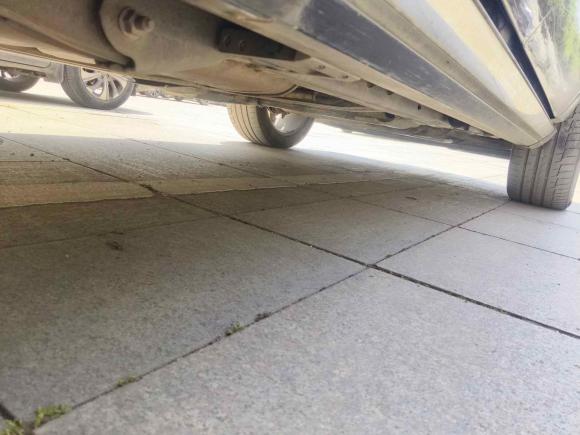 [西安·陕A] 二手凯迪拉克凯雷德ESCALADE2009款 6.0 Hybrid