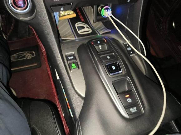 [广州·粤A] 二手本田冠道2017款 370TURBO 两驱豪华版