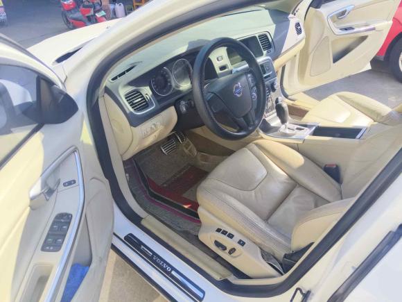 [温州·浙C] 二手沃尔沃沃尔沃S602012款 1.6T DRIVe 舒适版