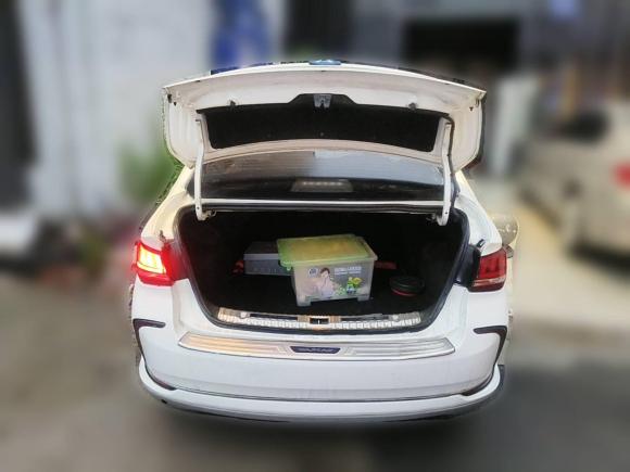 [宁波·浙B] 二手北京汽车北京EU52018款 R500 智风版