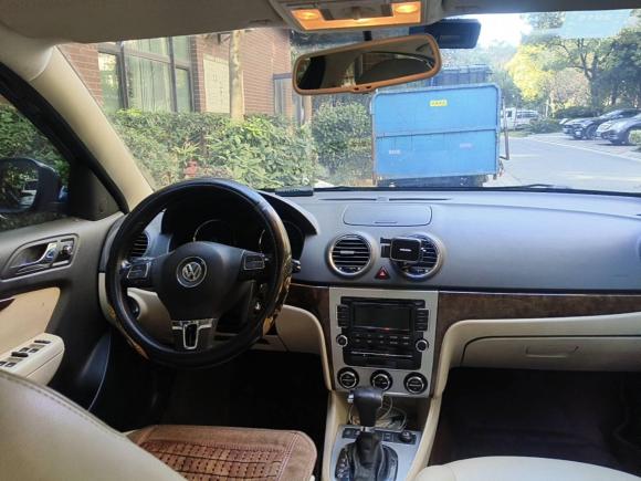 [嘉兴·沪C] 二手大众朗逸2011款 1.6L 自动品轩版