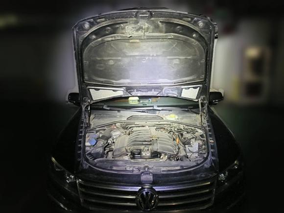 [合肥·皖A] 二手大众辉腾2011款 3.6L V6 4座加长Individual版