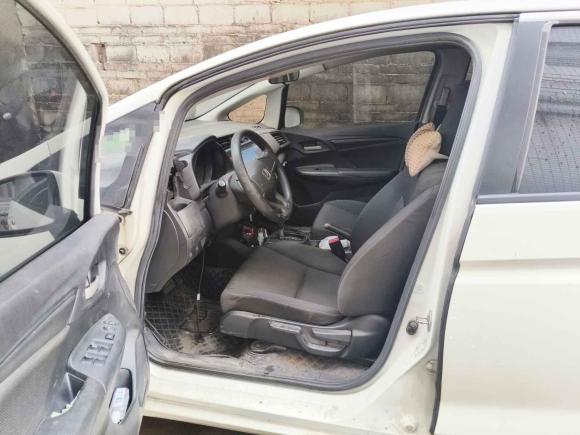 [佛山·粤Y] 二手本田飞度2016款 1.5L LX CVT舒适型