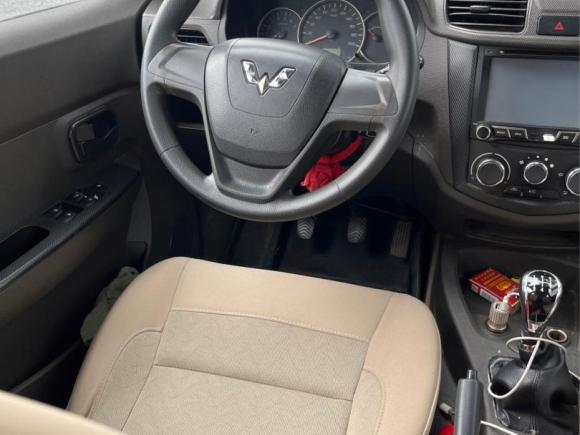 [成都·川G] 二手五菱汽车五菱宏光2014款 1.5L S标准型