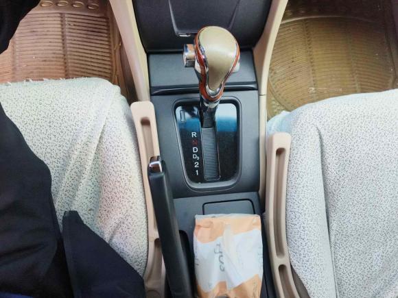 [深圳·粤B] 二手本田雅阁2006款 2.0L 标准版