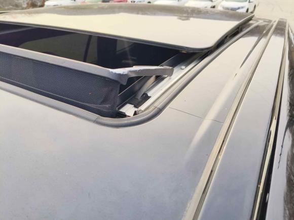 [济南·鲁A] 二手丰田皇冠陆放2021款 2.5L HEV四驱尊贵版