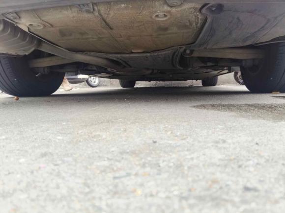 [深圳·赣D] 二手奥迪奥迪A4L2015款 35 TFSI 自动标准型