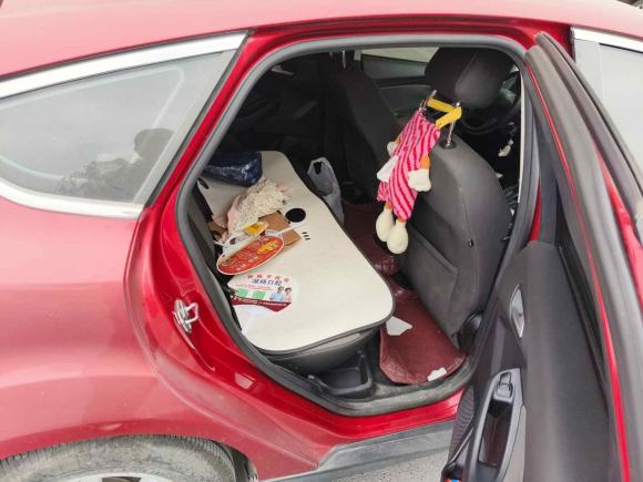 [金华·浙G] 二手福特福克斯2012款 两厢 1.6L 自动舒适型