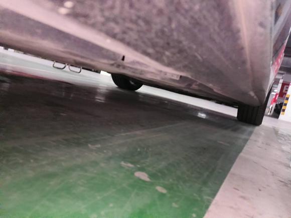 [南京·苏A] 二手奔驰奔驰E级2018款 改款 E 320 L 运动型 4MATIC