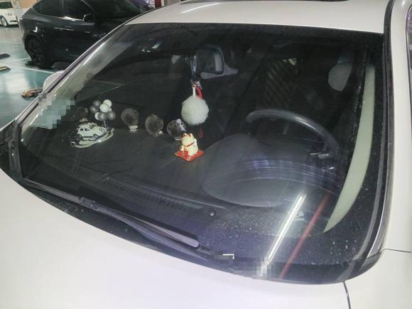 [上海·沪G] 二手英菲尼迪英菲尼迪Q702013款 Q70L 2.5L 舒适版