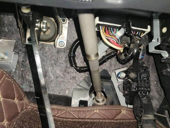 [深圳·粤B] 二手本田本田CR-V2016款 2.0L 两驱经典版