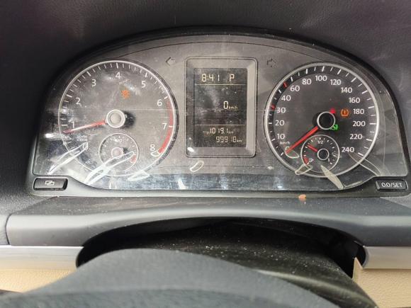 [苏州·苏U] 二手大众途安2011款 1.4T DSG智雅版5座