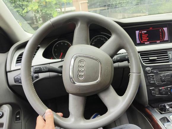 [上海·沪A] 二手奥迪奥迪A4L2011款 2.0 TFSI 舒适型
